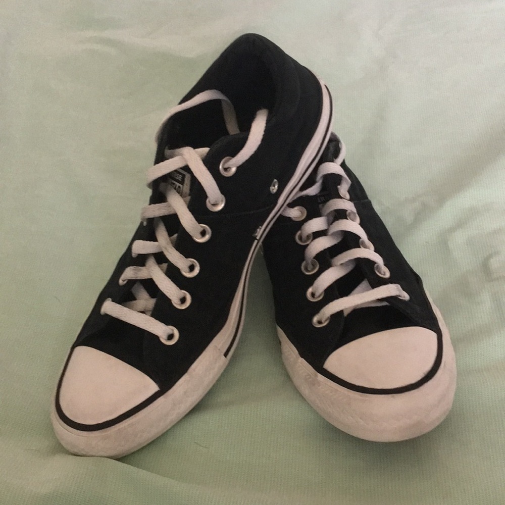 COPY - Gently loved converse